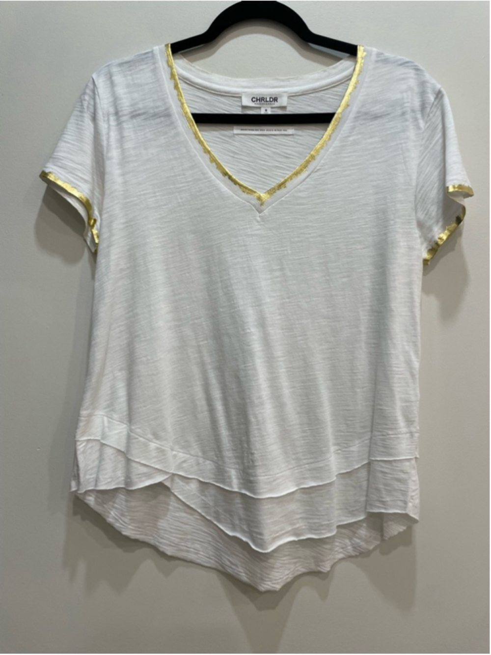 CHRLDR White & Gold Vneck T-Shirt Mock Layer Ava S Lightweight Casual Relaxed